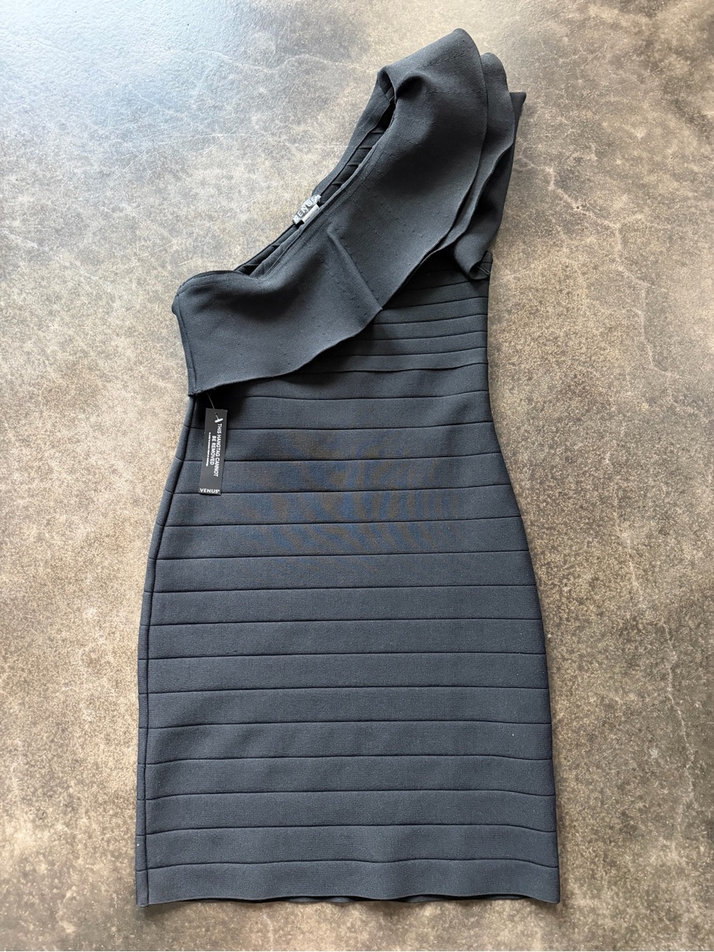VENUS Black One-Shoulder Ruffle Bandage Dress